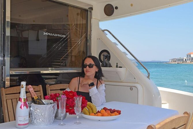 Bodrum Private Motor-Yacht Tour With Lunch For 6 Hours - Included gear: snorkeling, paddle board, fishing rod, and what to expect