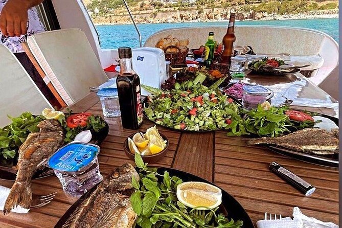 Bodrum Private Motor-Yacht Tour With Lunch For 6 Hours - The 6-hour flow: how the time is actually used