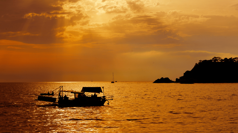 Bodrum: Private Sunset Boat Tour with Optional Dinner - Why This Bodrum Sunset Boat Works So Well