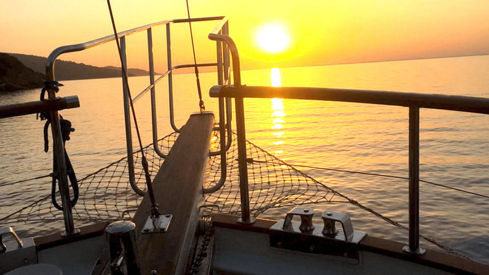 Bodrum: Private Sunset Boat Tour with Optional Dinner - Should You Book This Bodrum Private Sunset Boat?