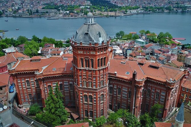 Bohemian Istanbul: Fener and Balat's Charm-Private Walking Tour - Theodosius Land Walls: Istanbul’s Defensive Grit