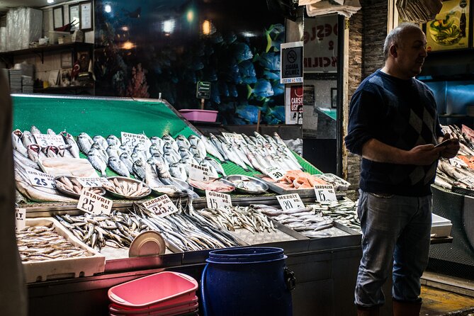 Born on the Bosphorus: Exploring Three Distinct Waterside Neighborhoods - On the route: how the guide turns streets into food clues