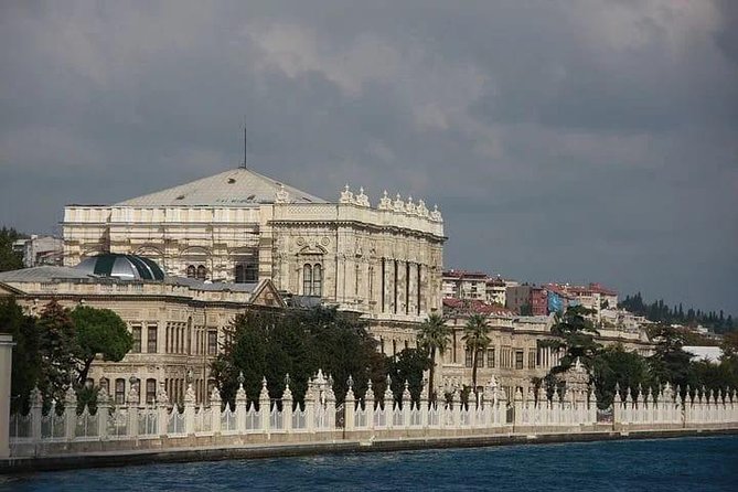 Bosphorus Cruise - Stop 2: Dolmabahçe Palace and the Ottoman Theater of Power