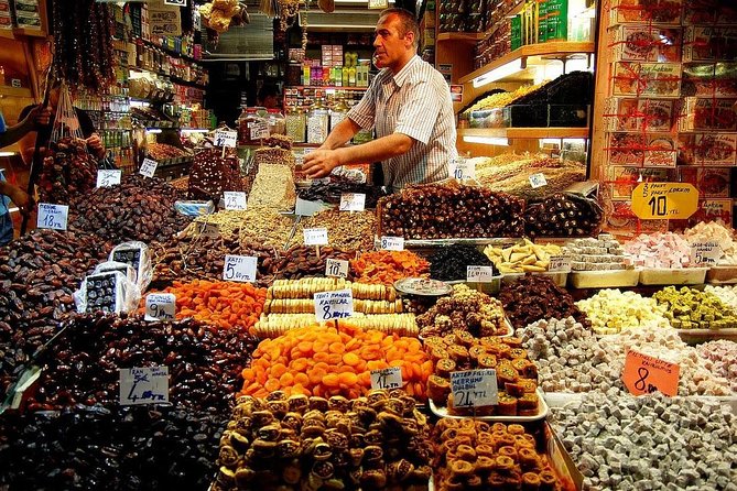 Bosphorus Cruise and Two Continents Tour with Lunch - Çamlıca Hill Lunch: Hill Views Meet Traditional Turkish Food