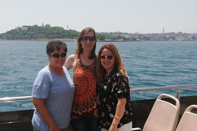 Bosphorus Cruise with Dolmabahce Palace and Istiklal Street Tour - Dolmabahce Palace: where Ottoman power meets European style