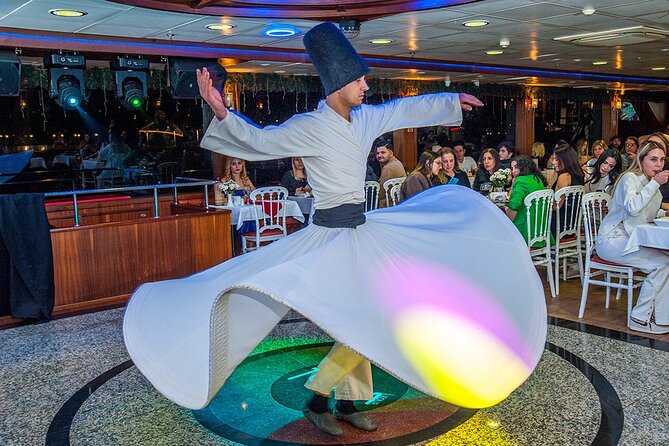Bosphorus Dinner Cruise & Show with Private Table - When this cruise is the right move