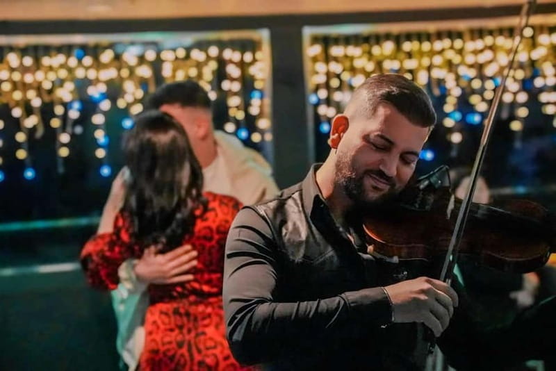 Bosphorus Dinner Cruise w/ Unlimited Drinks & Entertainment - Should you book the Bosphorus Dinner Cruise with Unlimited Drinks?