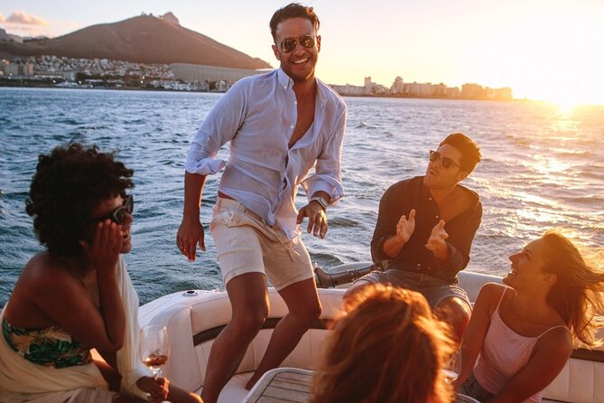 Bosphorus Evening Cruise: Dinner, Live Shows & Private Table - Getting From Landmarks to the Water: Dolmabahçe to Ortaköy