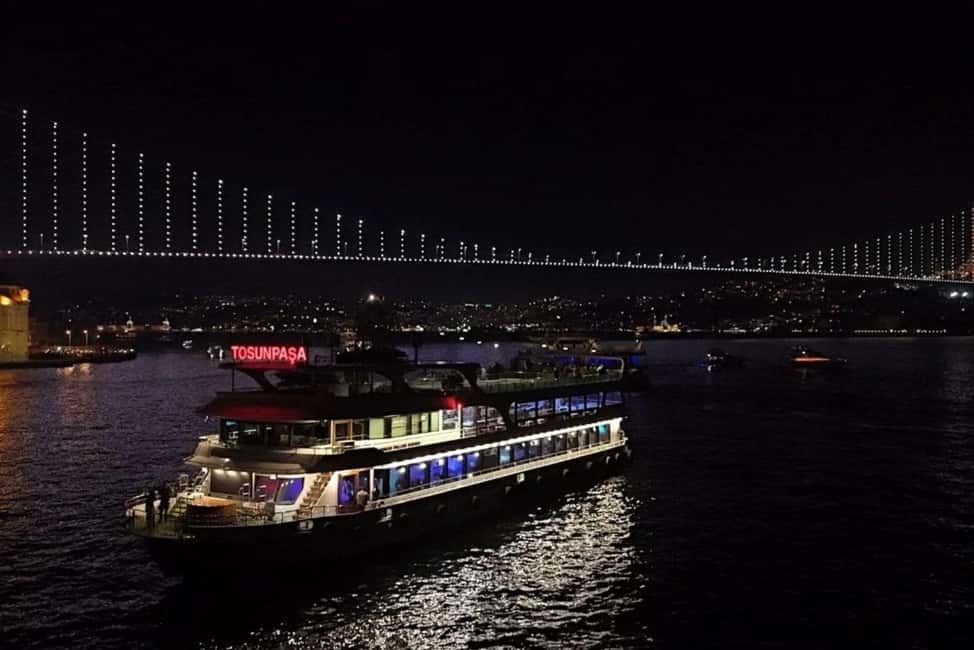 Bosphorus Evening Cruise: Dinner, Shows and Private Table - Why this Bosphorus dinner cruise works so well