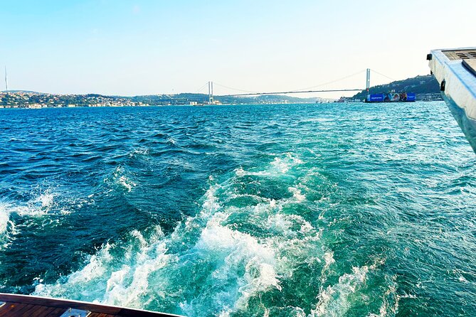 Bosphorus & Golden Horn: Sunset Yacht Cruise with Expert Guide - Ortaköy Mosque skyline moments and Bosphorus neighborhood atmosphere