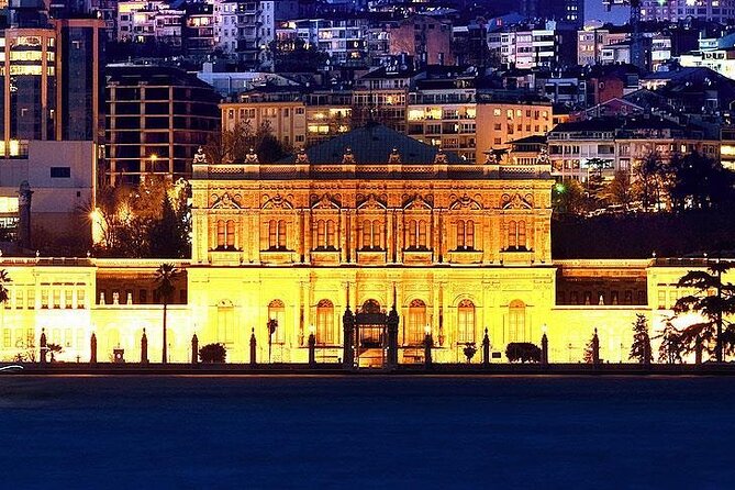Bosphorus Night Cruise on the Luxury Yacht - Dolmabahçe Palace by the water: the sultan coastline in one stop