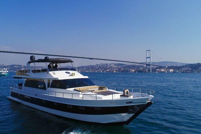 Bosphorus Night Cruise on the Luxury Yacht - Ortaköy’s shoreline: bazaar energy, even if you’re passing by