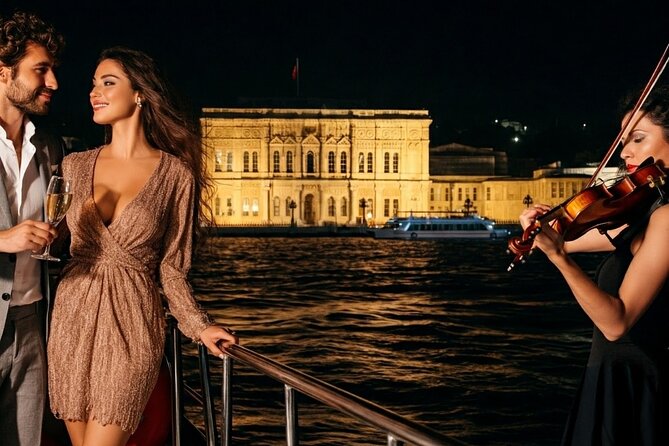 Bosphorus Night Cruise with Luxury Yacht - Rumeli Hisarı and the Ottoman logic of defense