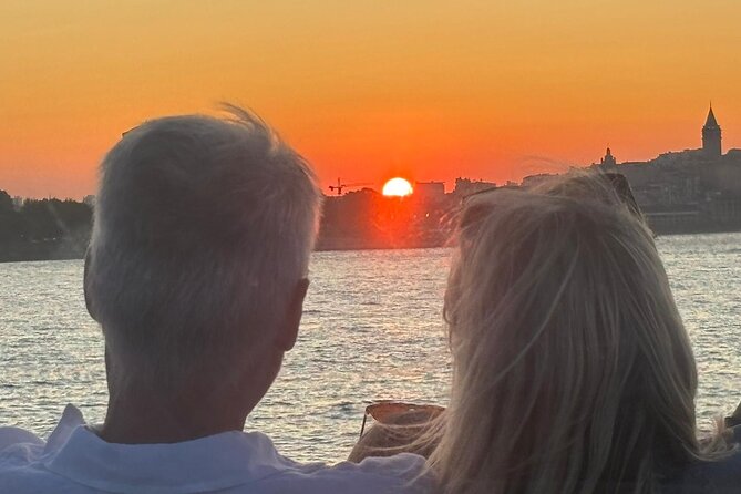 Bosphorus Sunset Cruise with Live Guide on Luxury Yacht - Why sunset on the Bosphorus feels like a show