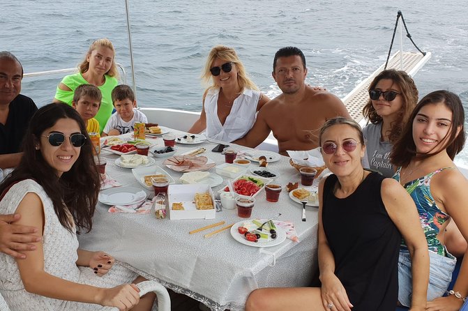 Breakfast Cruise In Bosphorus With Private Yacht - Who this Bosphorus breakfast cruise suits best