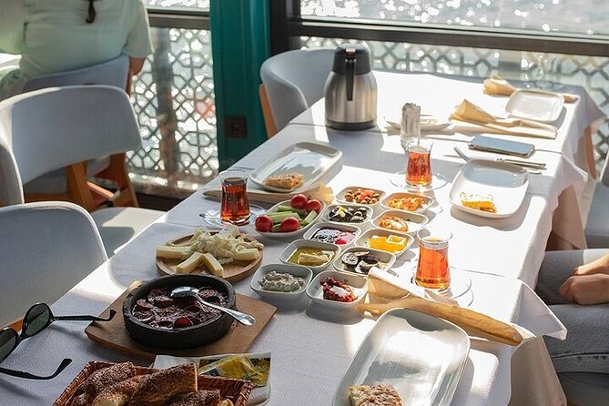 Breakfast Tour on the Bosphorus by Boat - English, Group Size, and the Comfort of a Smaller Crowd