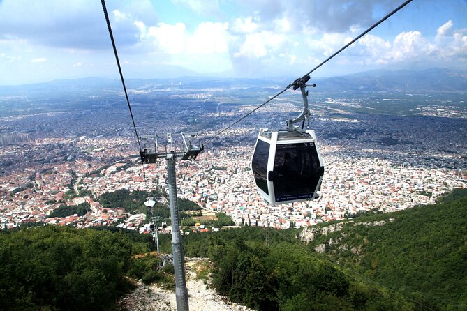 Bursa Day Trip from Istanbul with Uludag Cable Car Experience - Green Mosque (Yesil Camii): the calm, eye-catching finish