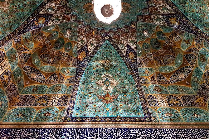 Bursa Uludağ Mountain Tour From Istanbul w/Lunch & Hotel Transfer - Bursa stop one: Green Mosque and why it sets the tone
