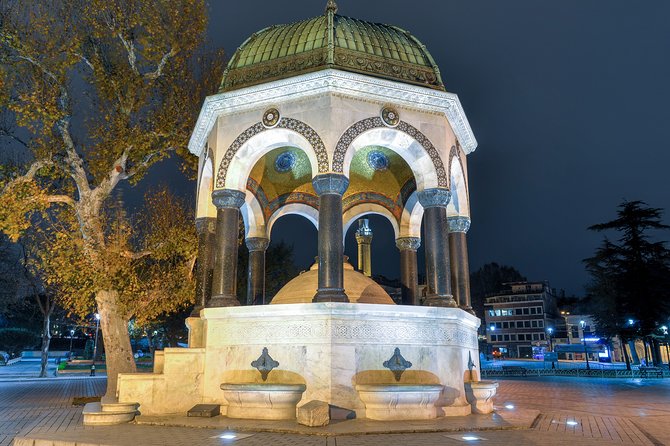 By Night: Hagia Sophia and Blue Mosque - Stop 3: Hippodrome Relics (30 Minutes, Free)