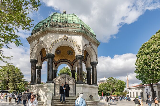 Byzantian and Ottoman City Tour Museum fees Lunch Inc - Hagia Irene Museum: The Quiet Neighbor in the Same Zone