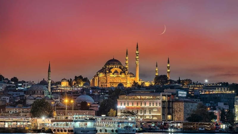 Byzantine & Ottoman Istanbul Small Group Walking Tour - Sultan Ahmed Mosque: a short stop with real rules