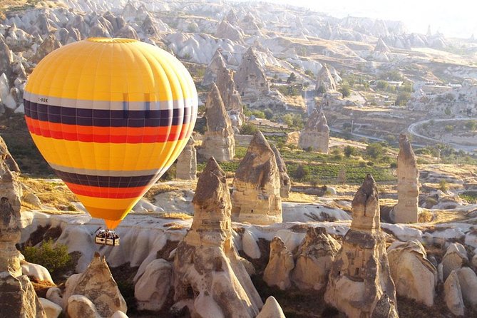 Cappadocia Balloon Ride in Cappadocia - Hotel pickup in Göreme and nearby towns: how the day starts