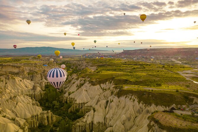 Cappadocia Balloon Ride Over Göreme Love Valley - Language, tickets, and the small logistics that matter