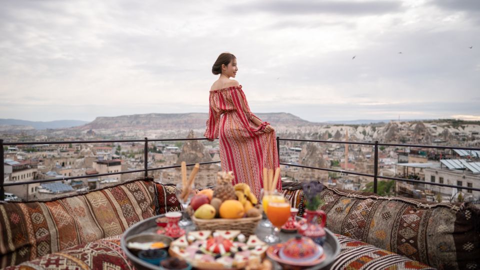 Cappadocia: Best of Cappadocia in 1 Day - Uchisar rock castle viewpoints: the best way to orient yourself