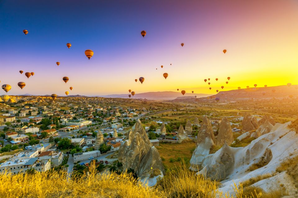 Cappadocia: Best of Cappadocia in 1 Day - Goreme Open Air Museum: rock-cut churches and Byzantine frescos