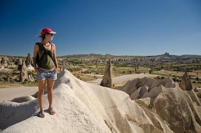 Cappadocia: Blue Tour and Sunrise Balloon Tour - Getting your bearings in Goreme: Red and Rose Valley first