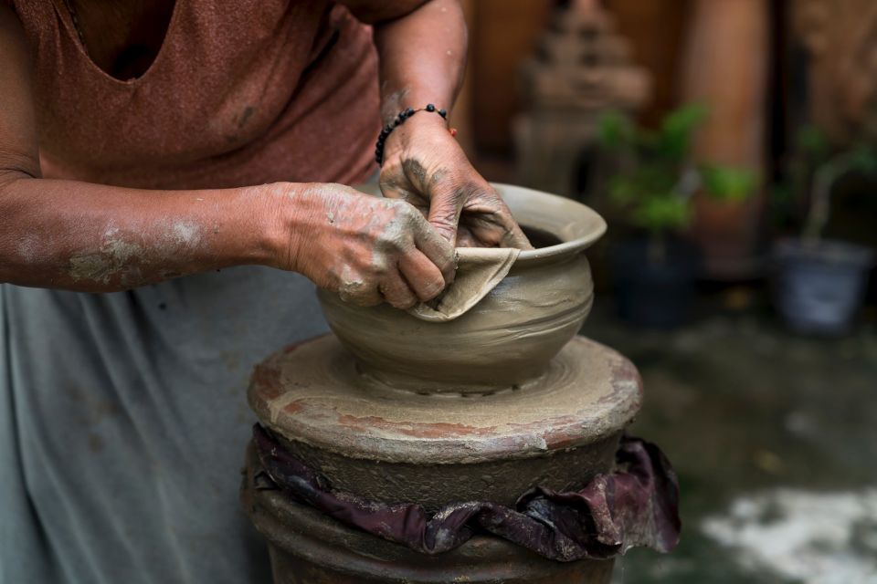 Cappadocia: Classic Red Tour - Avanos lunch plus pottery demo: the “why” behind the red clay