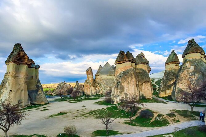 Cappadocia Daily Red Tour with Lunch - Uchisar Castle: hilltop views and pigeon valley setting