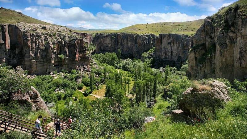 Cappadocia: Full-Day Highlights Tour with Underground City - Pigeon Valley: views are nice, but the dovecote story is the payoff