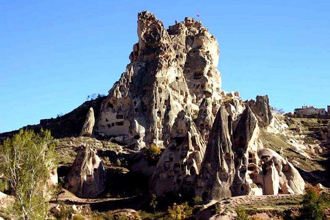 Cappadocia: Full-Day Small Group Tour with Lunch & Tickets - Love Valley: Iconic Fairy Chimneys and Surreal Photo Time