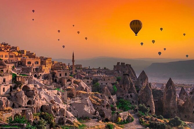 Cappadocia Full-Day Small Group Tour with Underground City - Pickup in Göreme and staying on time