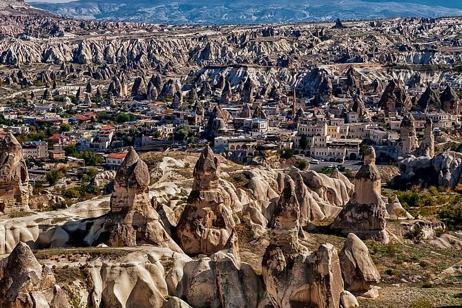 Cappadocia Green Tour (pro guide, transfer incl) - Getting picked up in Göreme and how the day really runs