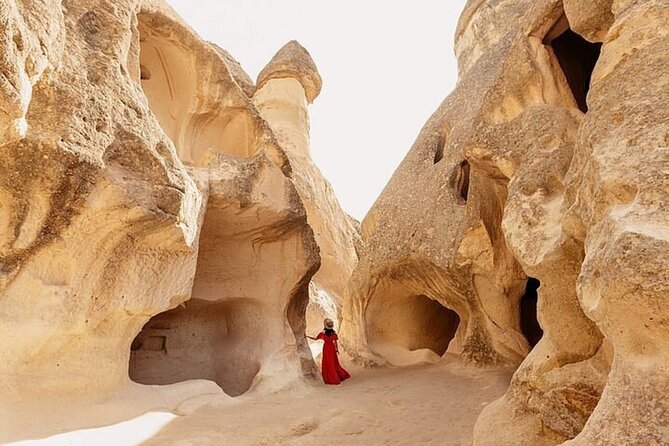 Cappadocia Guided Red Tour by Minibus - Getting Picked Up: Where the day starts (and how to not miss it)