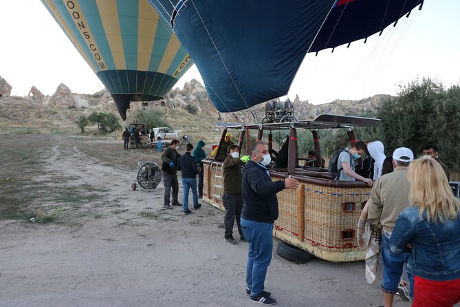 Cappadocia Hot air balloon - Landing celebration: certificate, champagne party, and a real send-off