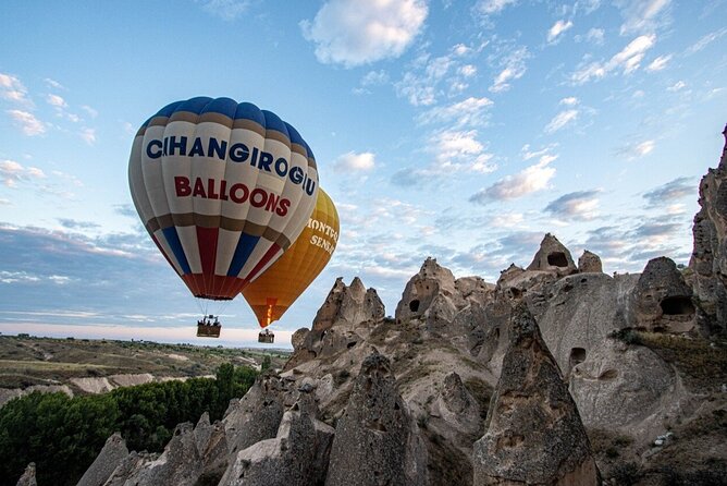 Cappadocia : Hot Air Balloon Flight Basket Size 15-18 Person |Çat - Why the Çat Valley balloon setup feels more personal