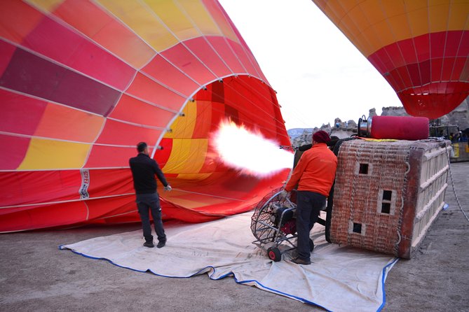 Cappadocia Jeep Safari with Hot Air Balloon Watch at Sunrise - Pickup in Urgup: The 1-Hour-Before-Sunrise Plan