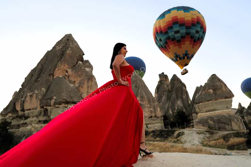 Cappadocia Photoshoot with Flying Dress - Göreme Photo Stop and the Sunrise Timing Window