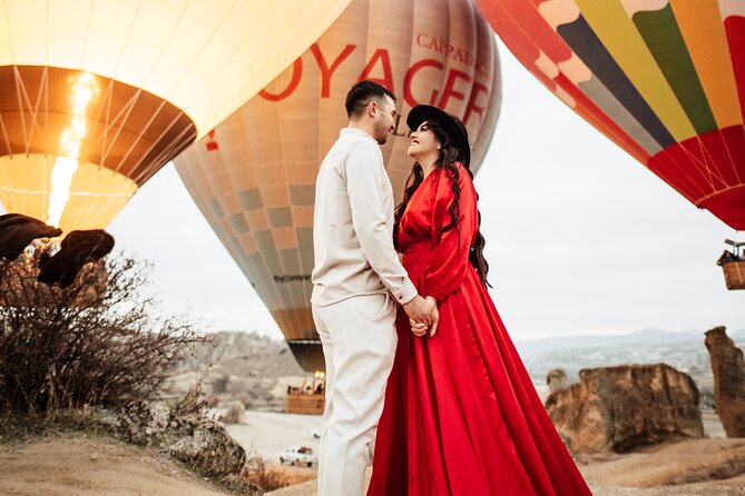 Cappadocia Photoshoot with Flying Dress & Instagram Reels - Stop 2 at Love Valley: Sunrise Light and Instagram Reels That Look Natural