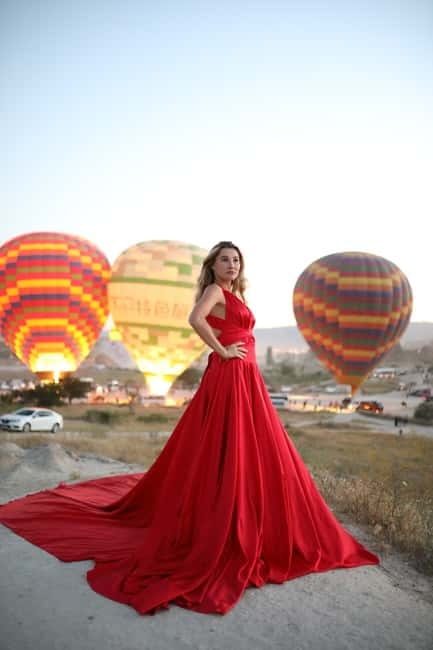 Cappadocia: Photoshooting with Flying Dresses - What This Cappadocia Flying-Dress Shoot Really Feels Like