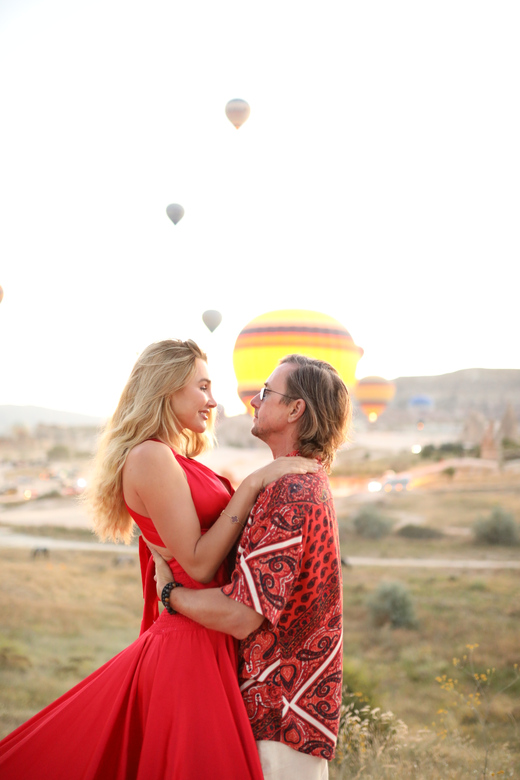 Cappadocia: Photoshooting with Flying Dresses - Special Cave Rooms: The Cappadocia Texture That Looks Expensive