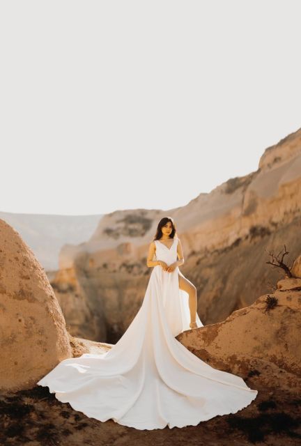 Cappadocia Photoshooting with Hot Air Balloons - The 2-hour flow: three Göreme backdrops and lots of direction