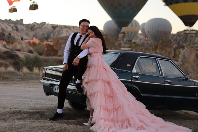 Cappadocia Private Photo Shoot with Flying Dress & Vintage Car - How the flying dress balloon photos work close to the action
