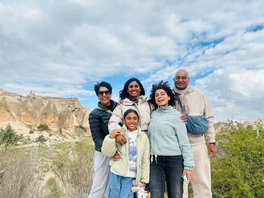 Cappadocia: Red Discovery Tour Optional Lunch And Tickets - The final Uçhisar castle stop and a bit of shopping time