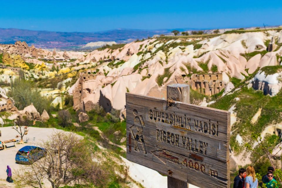 Cappadocia: Red Tour and Lunch - Getting picked up the right way (9 options and a 5-minute wait)