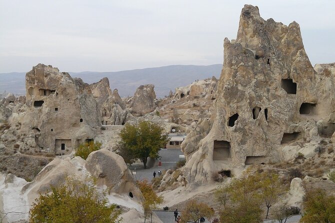 Cappadocia Red Tour ( Private Car & Licensed Tour Guide ) - Pasabag (Monks Valley) and Zelve: fairy chimneys up close