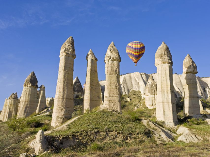 Cappadocia: Red Tour with Entry Fees and Lunch - Hotel pickup at 10:00 AM and how the day flows